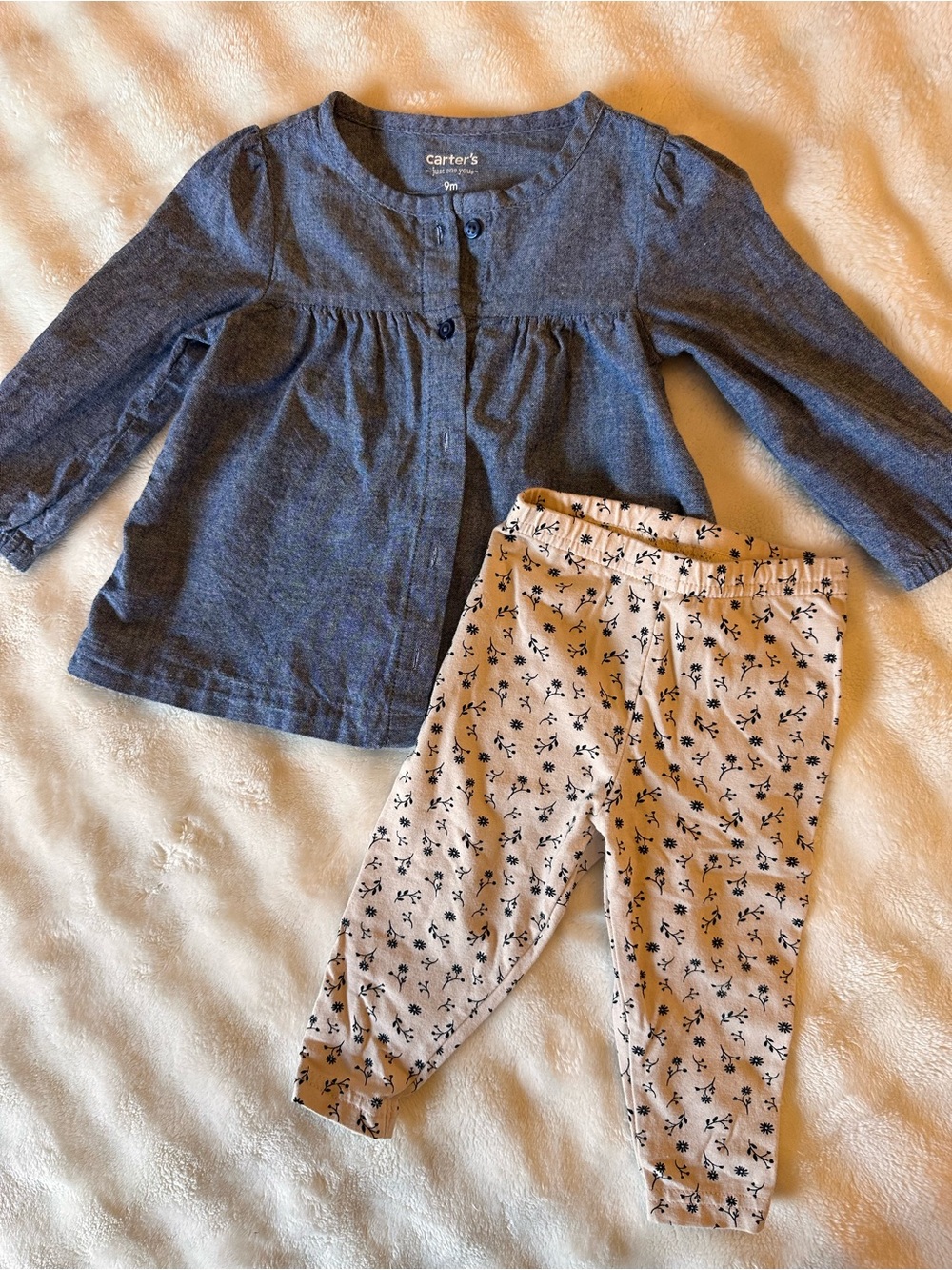 9M Navy Denim Look Long-Sleeve Top and Cream Floral Legging Set